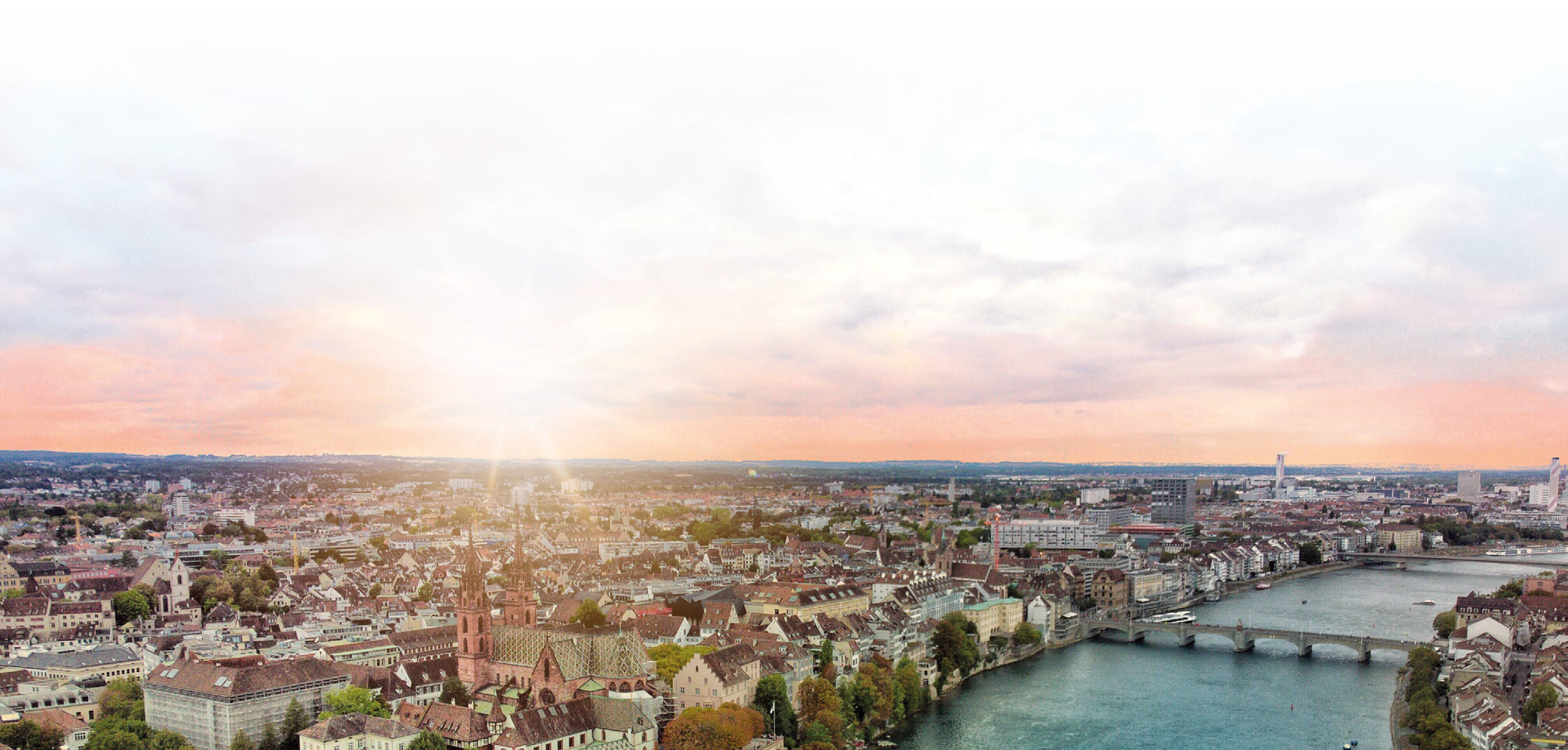 Luftansicht von Basel mit Mittlerer Br cke, M nsterf hre und Basler M nster. //// Aerial view of Basel with Mittlerer Br cke, M nsterf hre and Basler M nster (Cathedral).